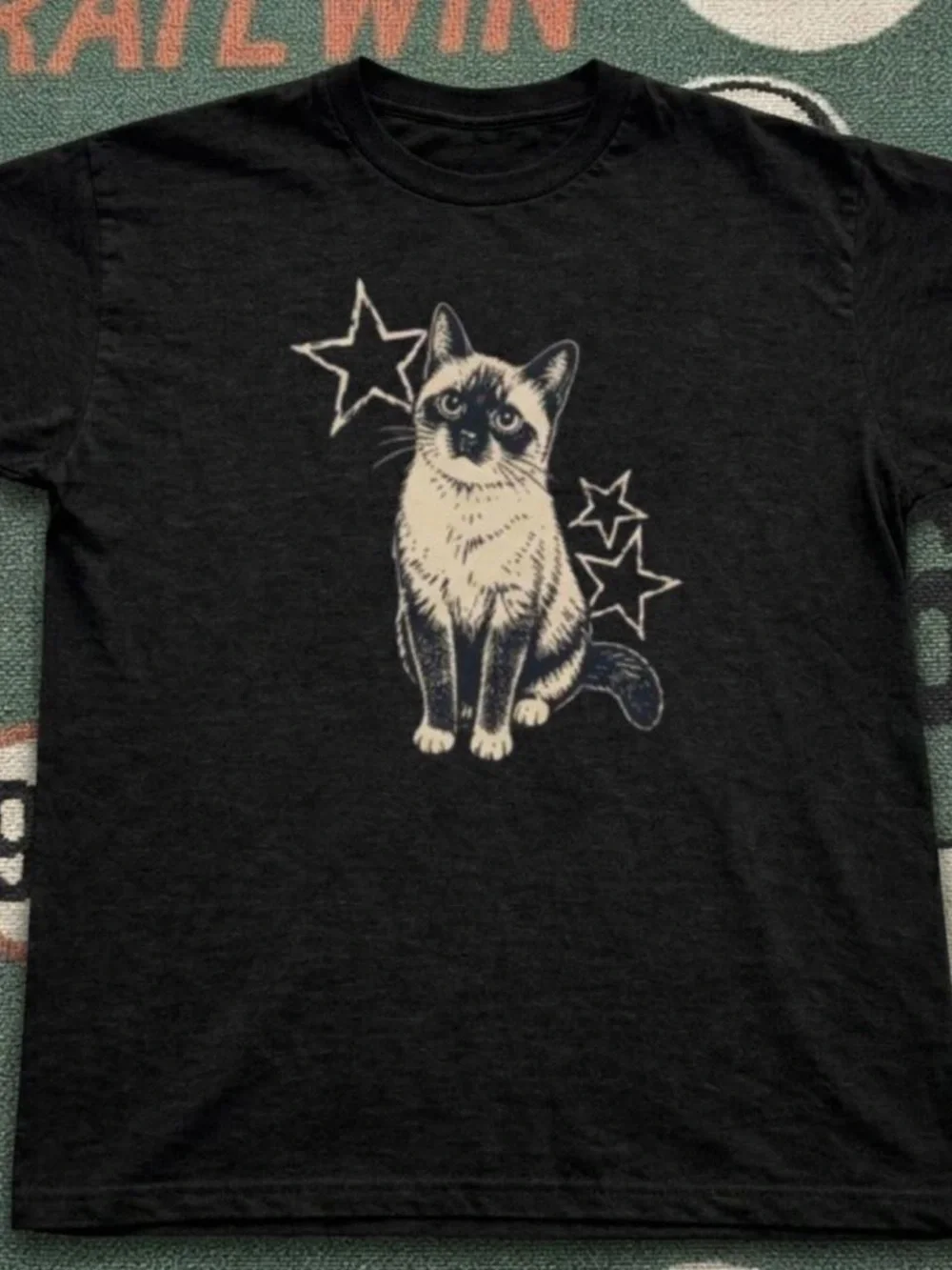 Vintage Siamese Cat With Stars Graphic T-Shirt,Kitten Aesthetic Short Sleeve Tee